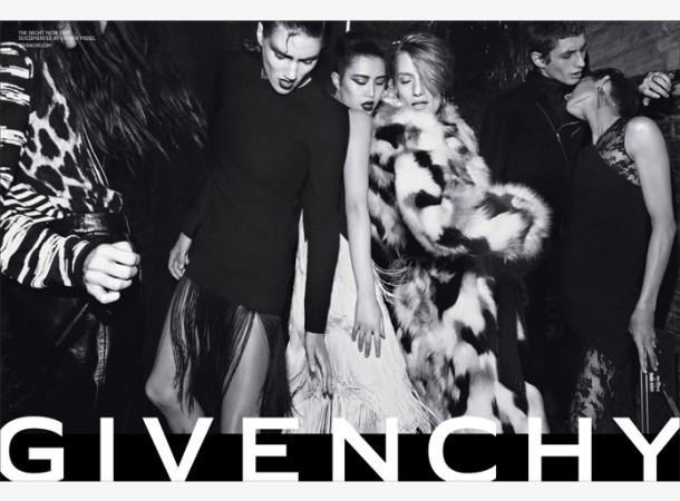GIVENCHY