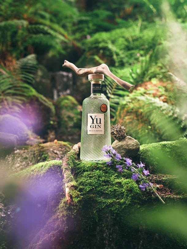 YU GIN